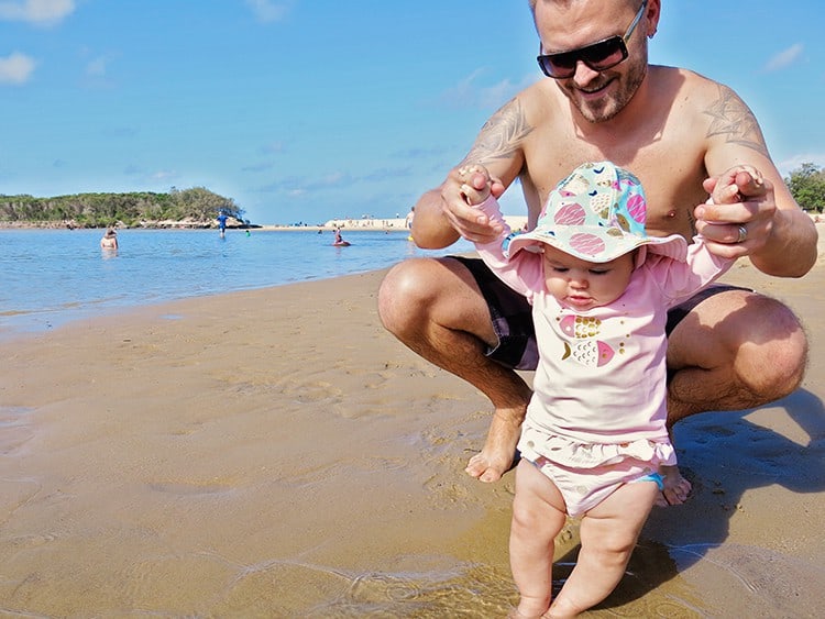 7 Reasons why you should spent time with your baby at the beach!