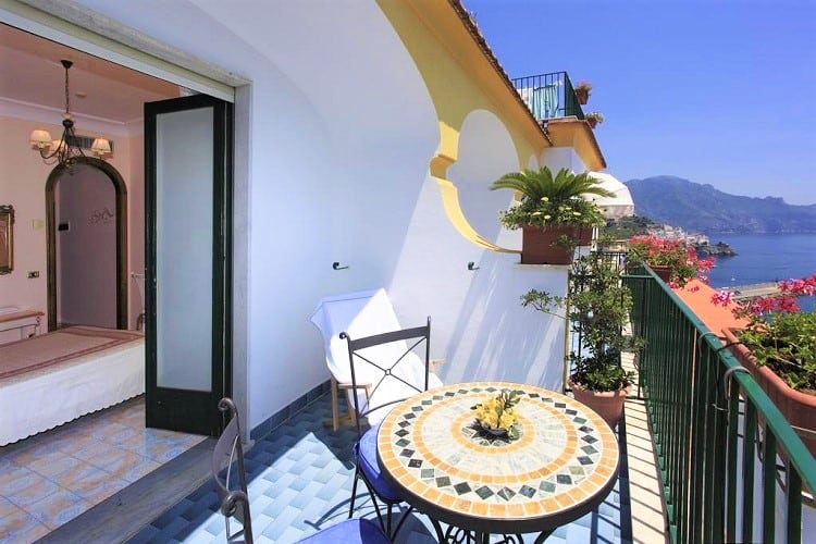 Top Amalfi Town Hotels - Hotel Il Nido - View