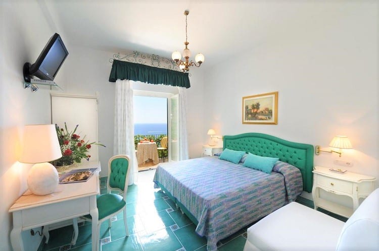 Hotel Pellegrino - Best Hotels in Praiano - Room
